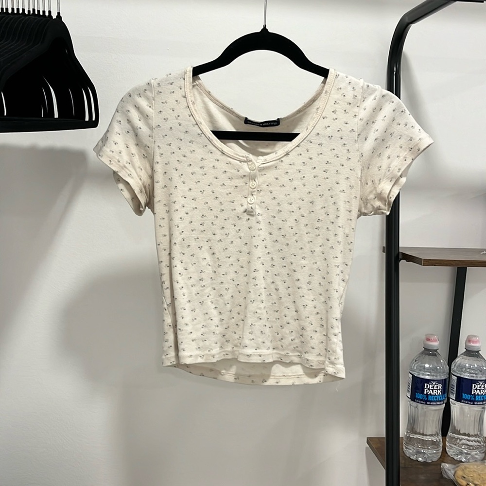 Brandy Melville floral top